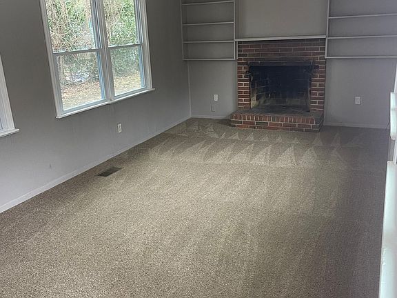 3rd image of 1727 Palmetto St