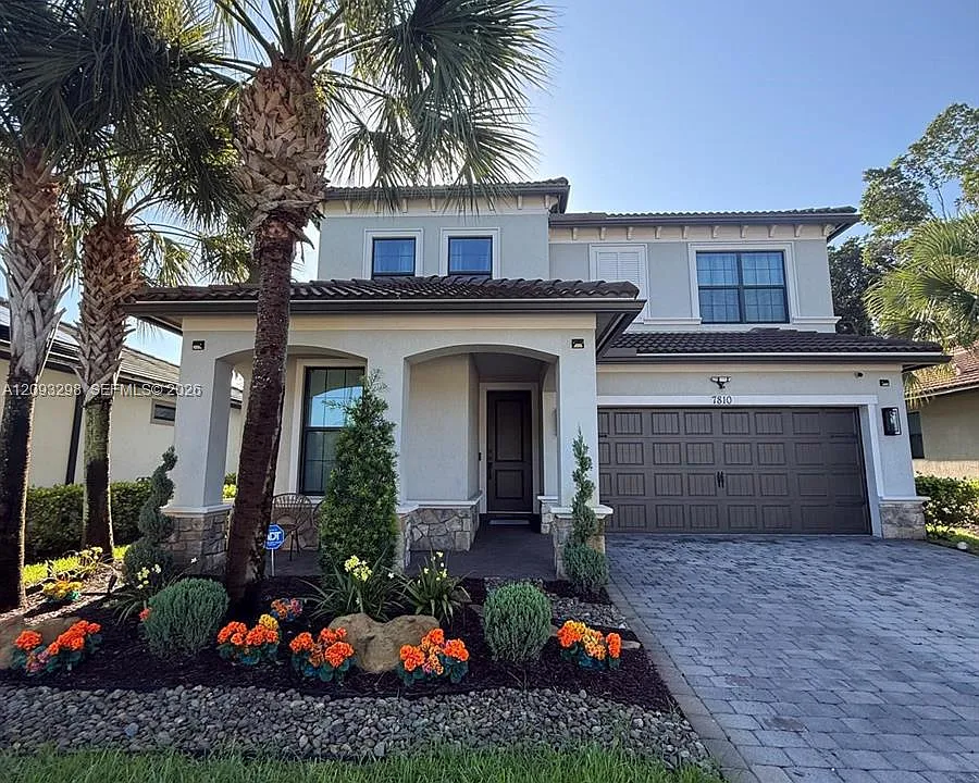 7810 NW 79th Ter