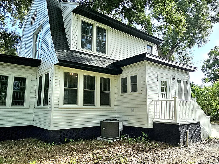 6 Hamilton Heath Dr — Photo 34