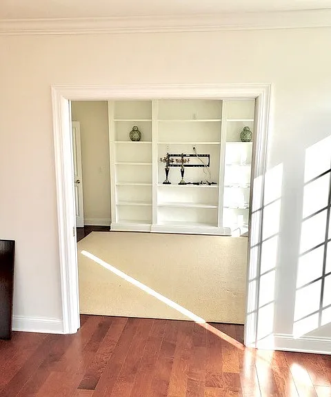 100 Vista Cir #402 — Photo 17