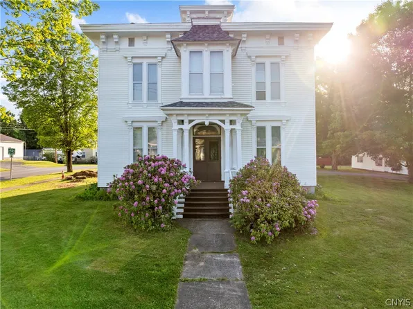 302 Summit St, Boonville, NY 13309