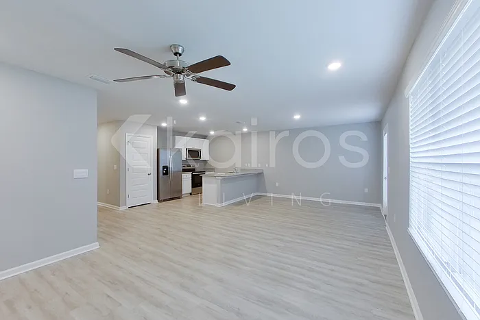 4758 Malay Cir — Photo 3