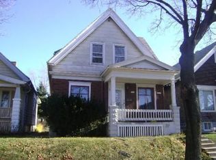 2452 S 34th St, Milwaukee, WI 53215