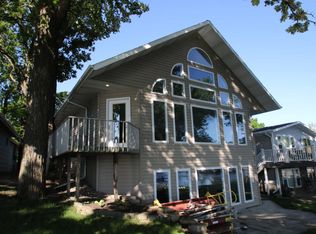 500 Dam Rd, Arnolds Park, IA 51331