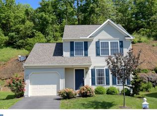 22 Ravine Dr, Shillington, PA 19607