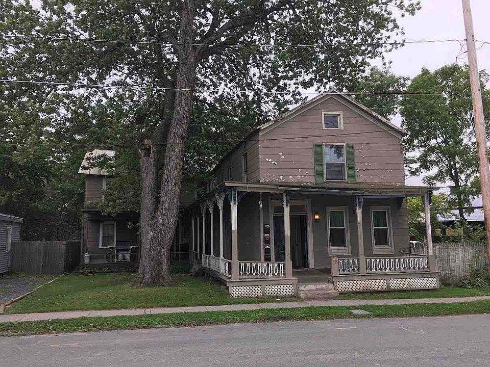 1st image of 18 Cherry St