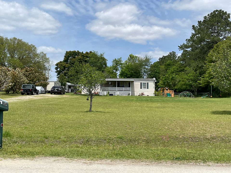 1st image of 134 Creek Isle Dr