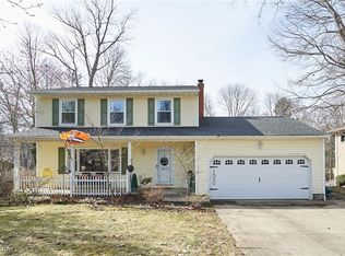 1520 S Hametown Rd, Akron, OH 44321