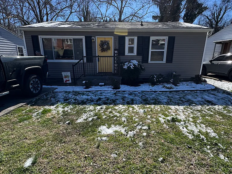 1712 Lenland Ave — Photo 1