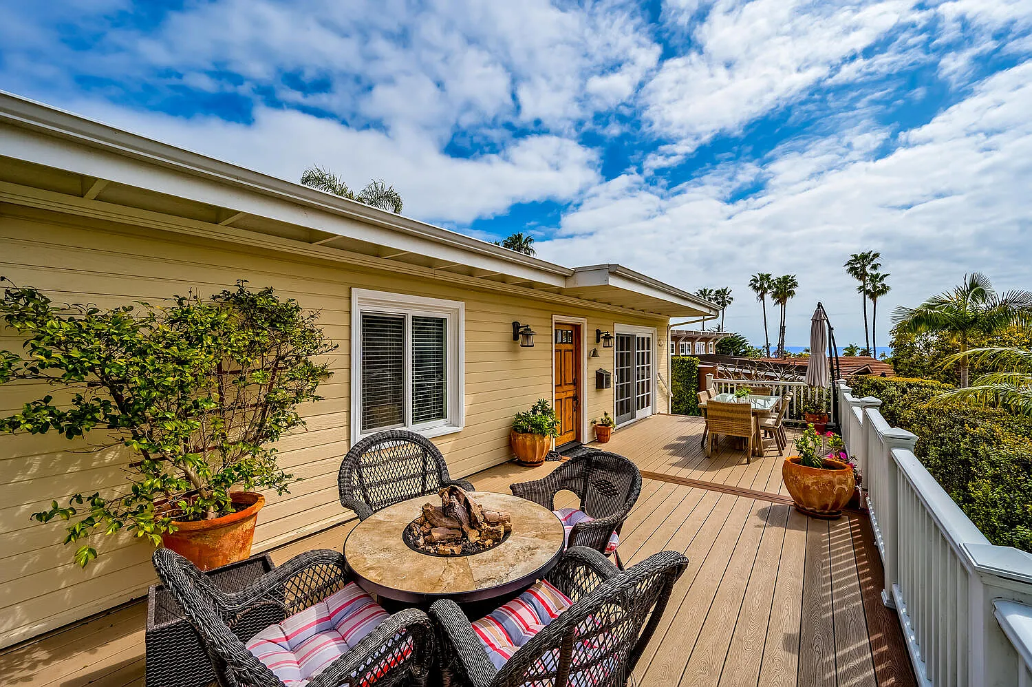 3 bed, 1400 sqft, $8,000 — Photo 4