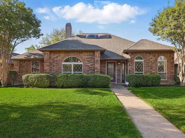 615 Stone Canyon Dr, Irving, TX 75063