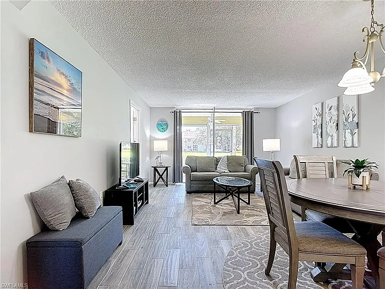 200 Turtle Lake Ct #109 — Photo 10