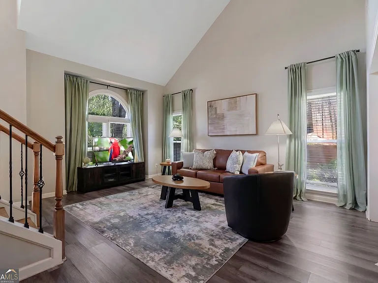 10640 Victory Gate Dr — Photo 10