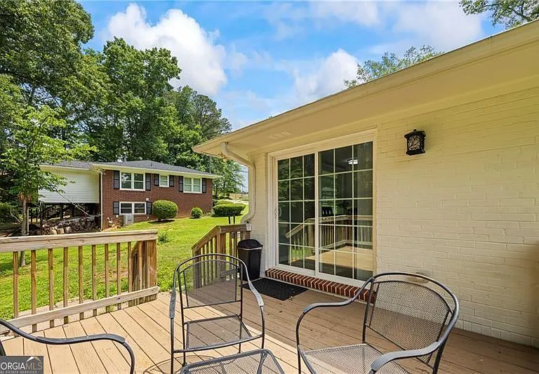 1314 Hidden Circle Dr — Photo 28