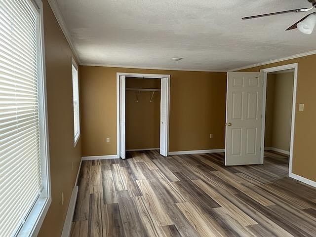 Bedroom 1st closet