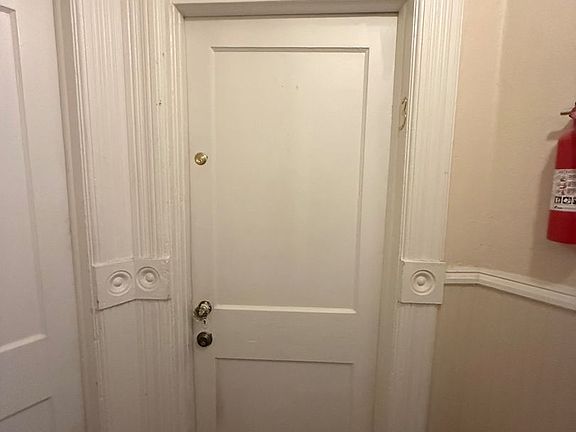 2nd image of 1419 Lipan St APT 3