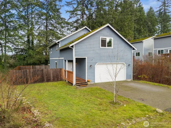 141 SW Marcia Way, Port Orchard, WA 98366