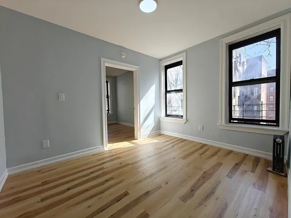 30 Macombs Pl #44, New York, NY 10039