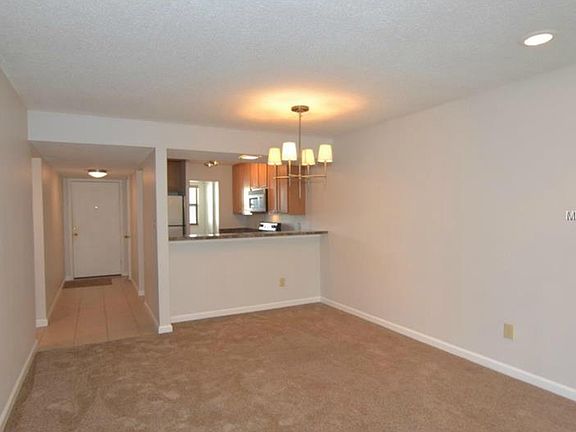 4th image of 2904 Plaza Terrace Dr #2904