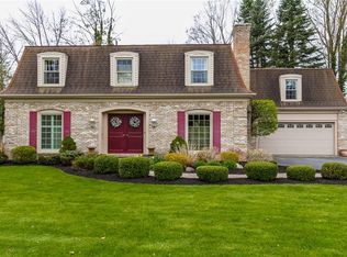 201 Deerfield Ln, Newark, NY 14513