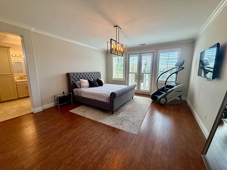5205 Skyler Ct — Photo 44