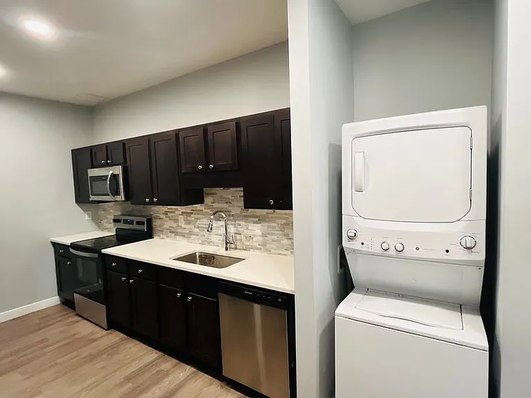 152 Western Ave #1 — Photo 3