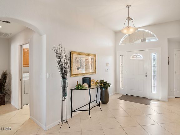 5th image of 3615 Yucca Ln