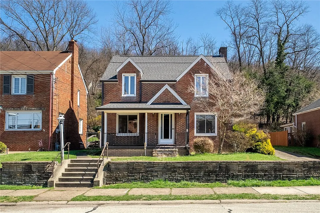129 Ohio Ave photo 1