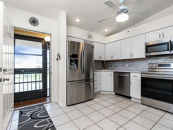 2nd image of 4260 Placida Rd Unit 9B