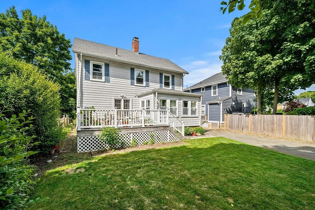 4 bed, 1.5 bath, 1791 sqft, $6,290 — Photo 4