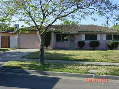 1st image of 5040 E Carmen Ave