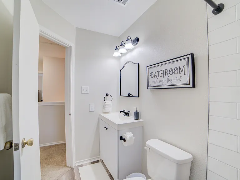 8846 Teaberry Dr — Photo 21