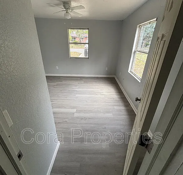 2436 Lilly St — Photo 6