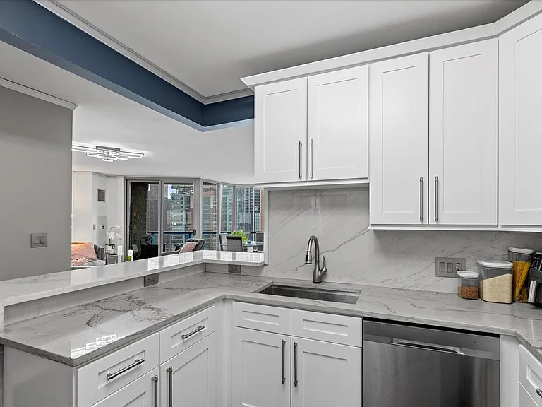 420 E Waterside Dr #1912 — Photo 11
