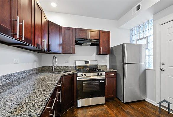 1st image of 11260 S Vernon Ave #2S