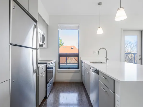 455 Harvard St, Brookline, MA