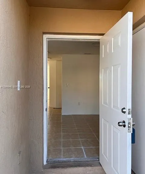 17773 SW 140th Ct — Photo 2