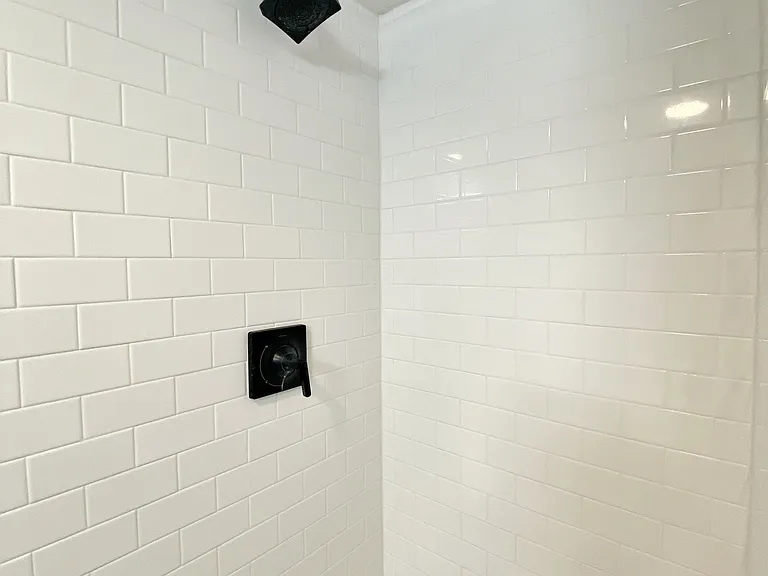 1 Mott Ave #6 — Photo 6