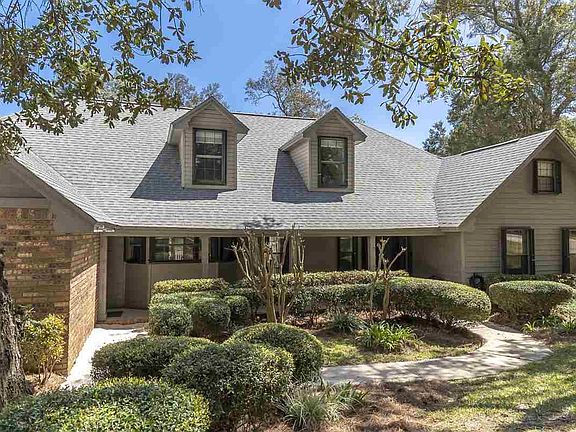 5th image of 7414 Camale Dr