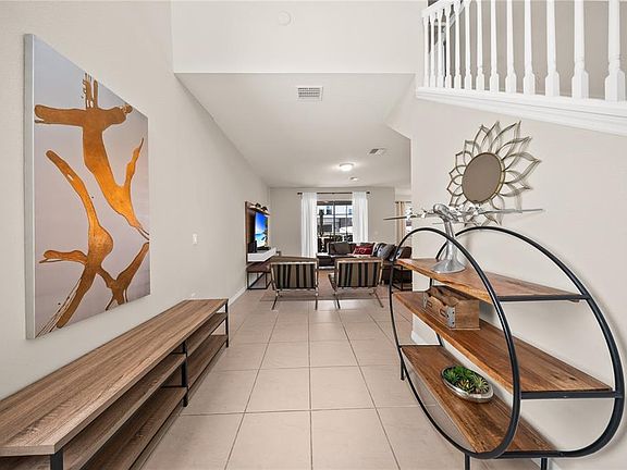 5th image of 8904 PRAGUE WAY