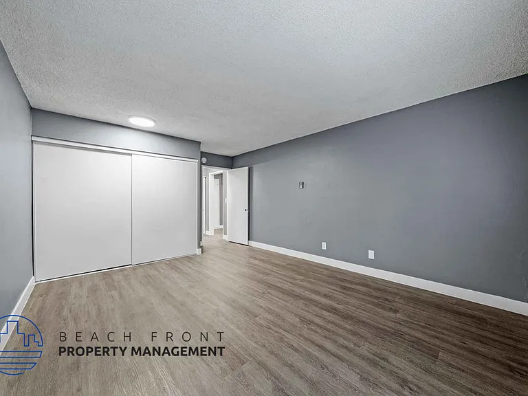 1021 N. Flower St. — Photo 8