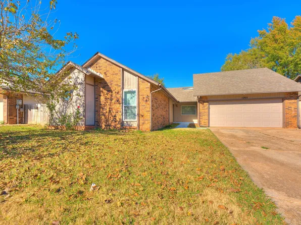 1205 Teal Pl, Edmond, OK 73003