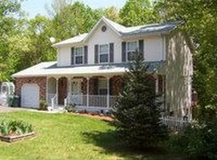 8550 Daryl Dr, Lusby, MD 20657