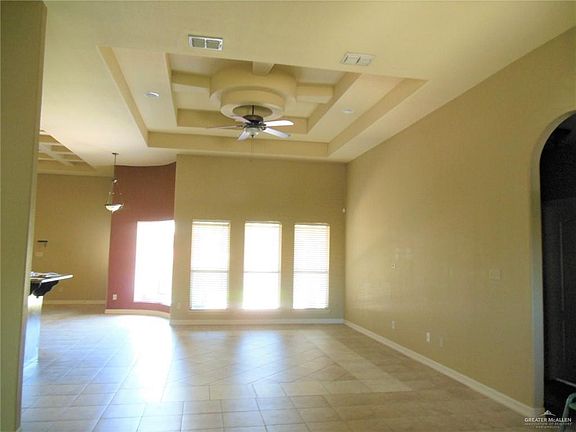 5th image of 1305 W. Regal Drive