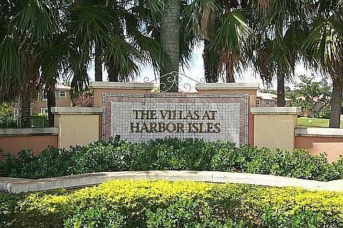 For Sale: 4912 SAILBOAT DR, DANIA BEACH, FL 33312