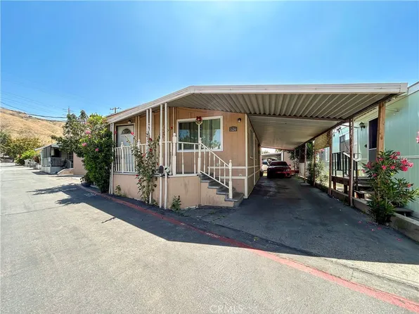 12401 Filmore St Space 520, Sylmar, CA 91342