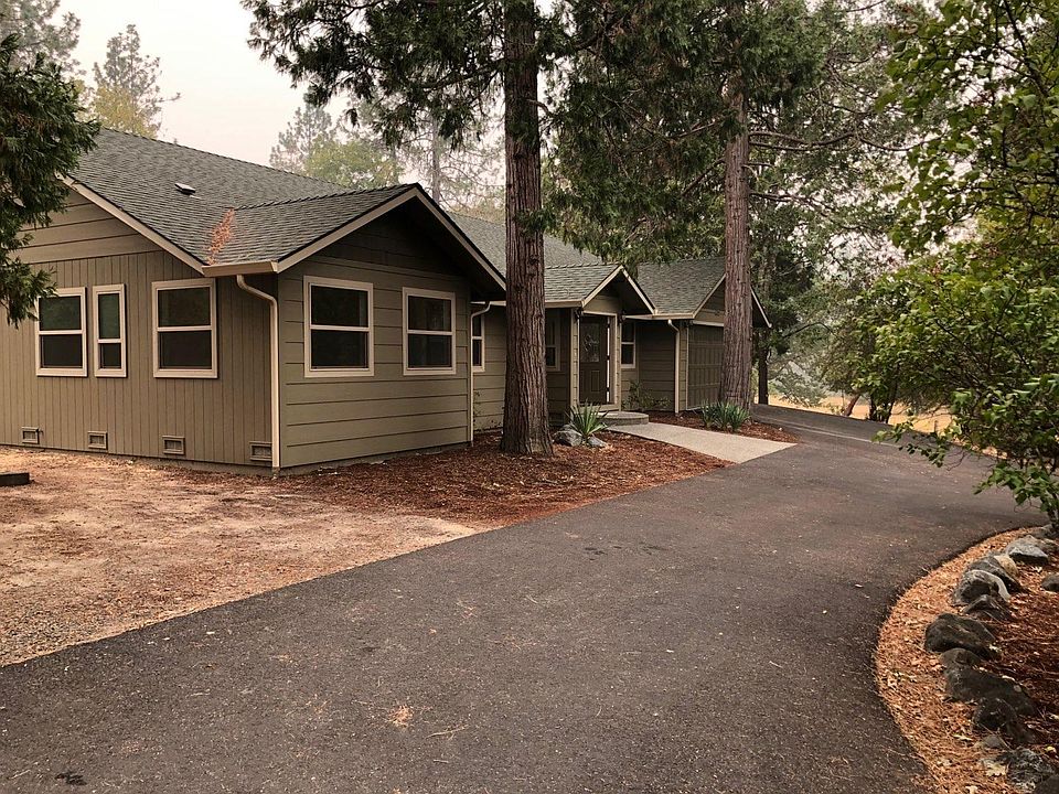 2nd image of 2099 Lonnon Rd
