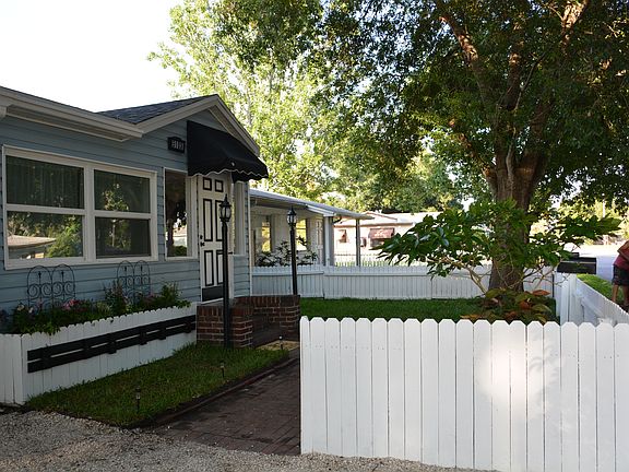 4th image of 5103 17th Ave S