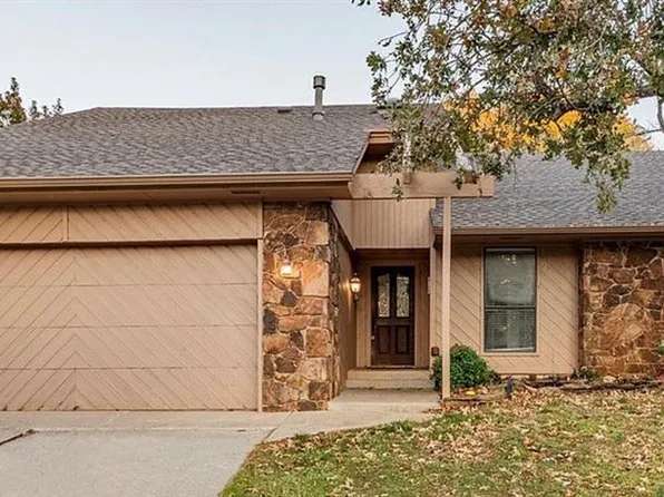 1412 Pinehurst, Edmond, OK 73034