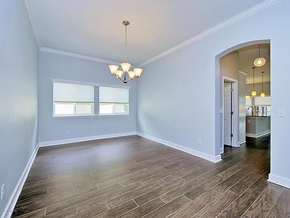 101 Starling Ave-5